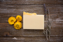 Load image into Gallery viewer, ***Lavender+Lemonade - Natural essential oil bar soap - Spring Collection